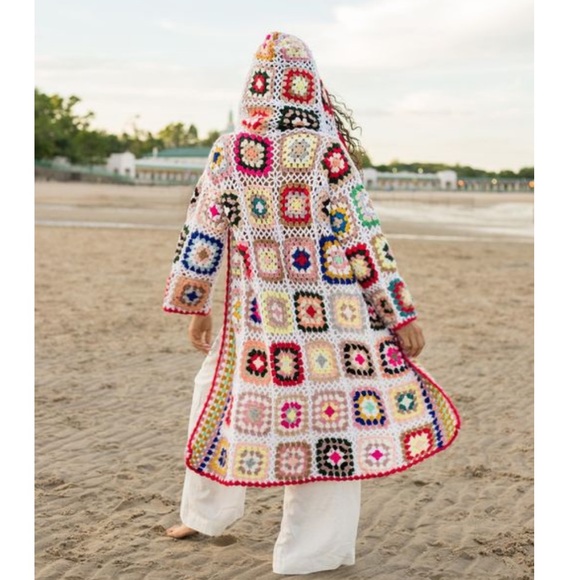 🎉 HP 🤍 Granny Crochet Hooded Tassle Boho Kimono NWT - Picture 6 of 12